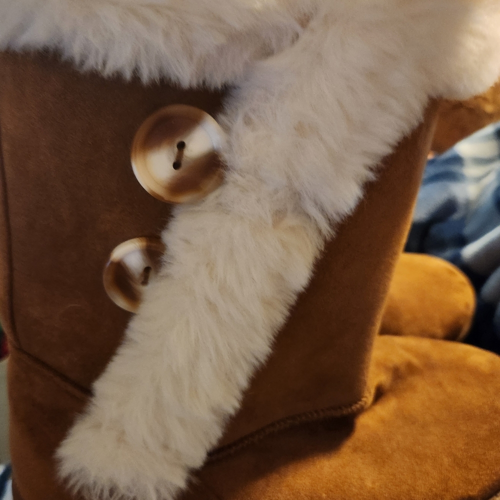 Cozy Tan Boots with Faux Fur Trim